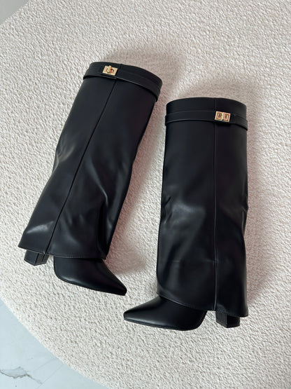SERENA™ - Schwarze Lederstiefel
