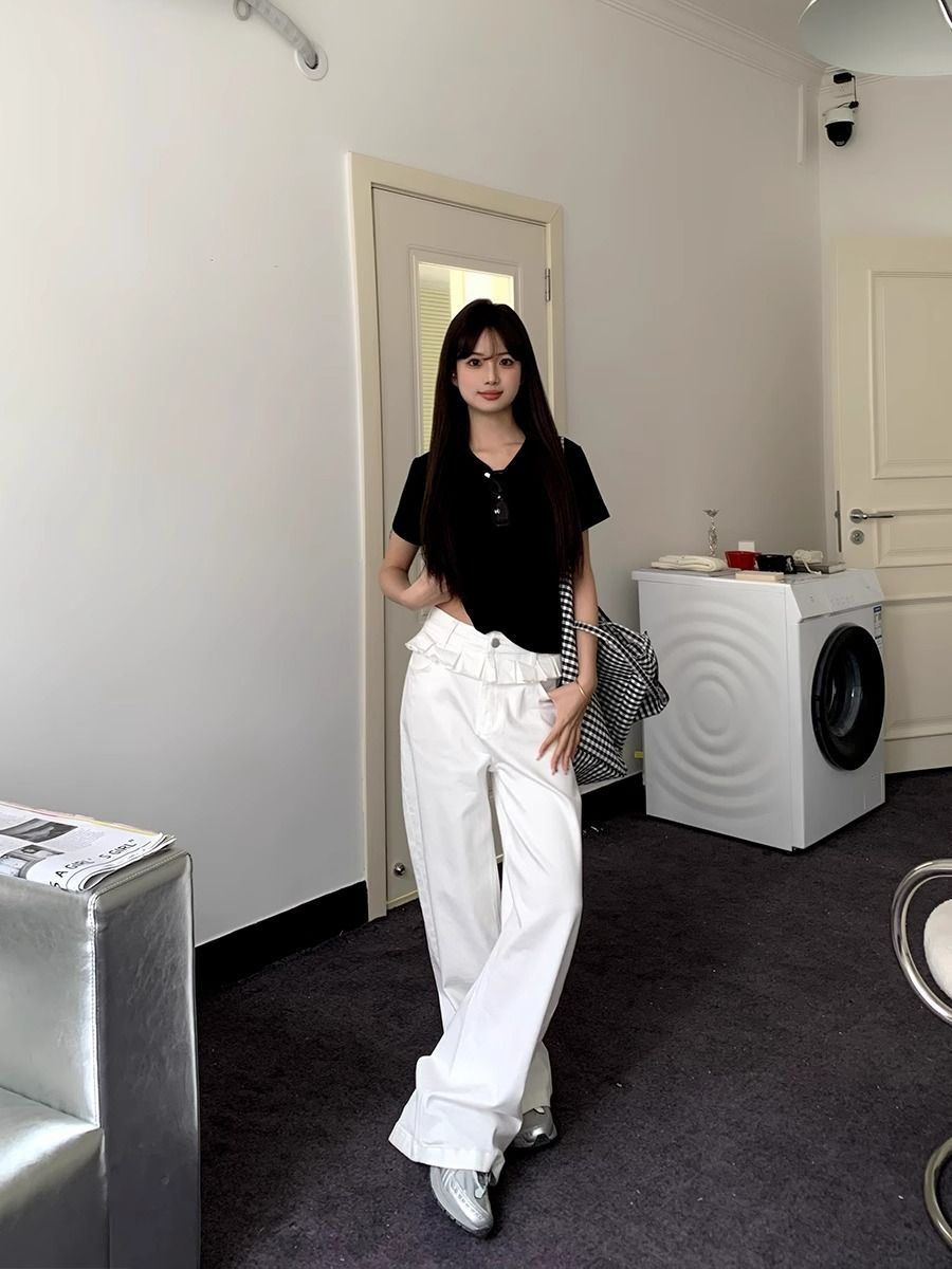 PAISLEY™ – Elegante Jeans mit Spitzenbesatz und weitem Bein