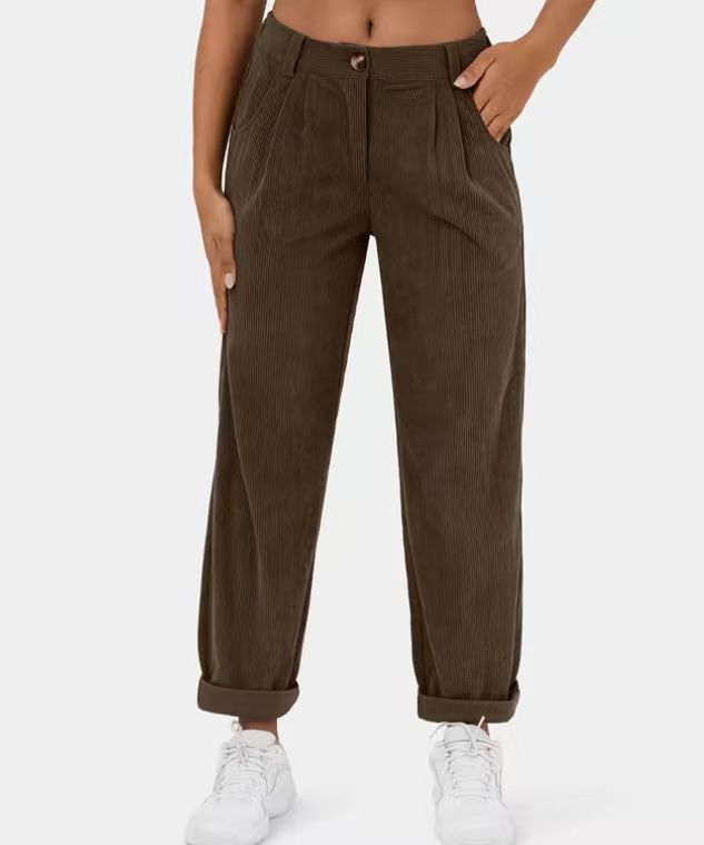 Stilvolle Damen Cordhose mit mittelhohem Bund und Reißverschlusstaschen